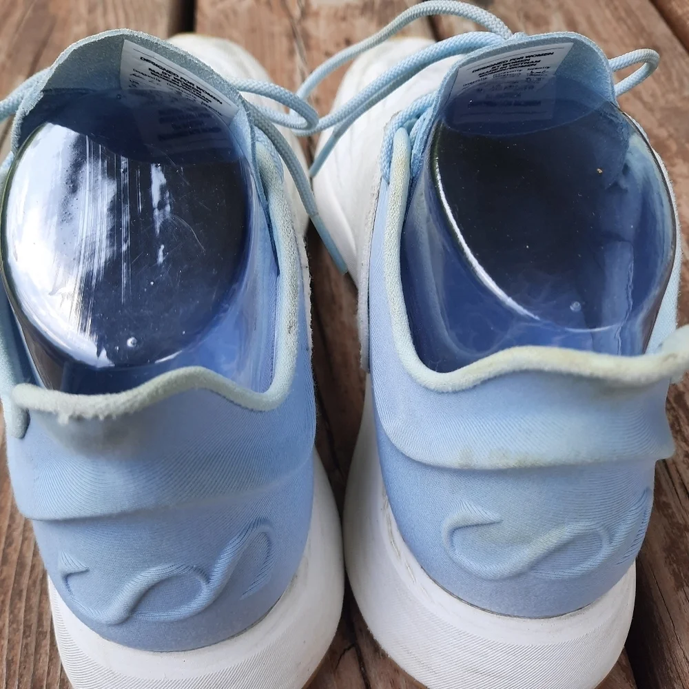 Athleta Saysh One Blue Allyson Felix Everday Multipurpose Athletic Shoes Size 8